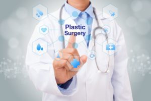 Dr. Franklyn Elliott Takes Part in Fall Plastic Surgery Conferences
