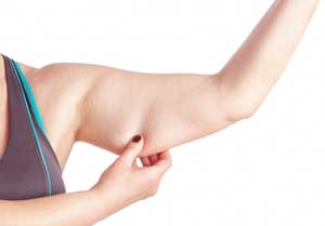 woman-pulls-under-arm-skin